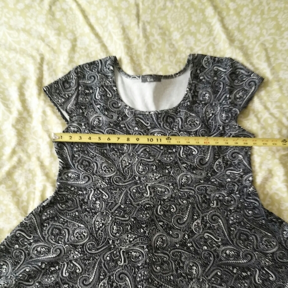 Pinc Skater Dress - Picture 5 of 8